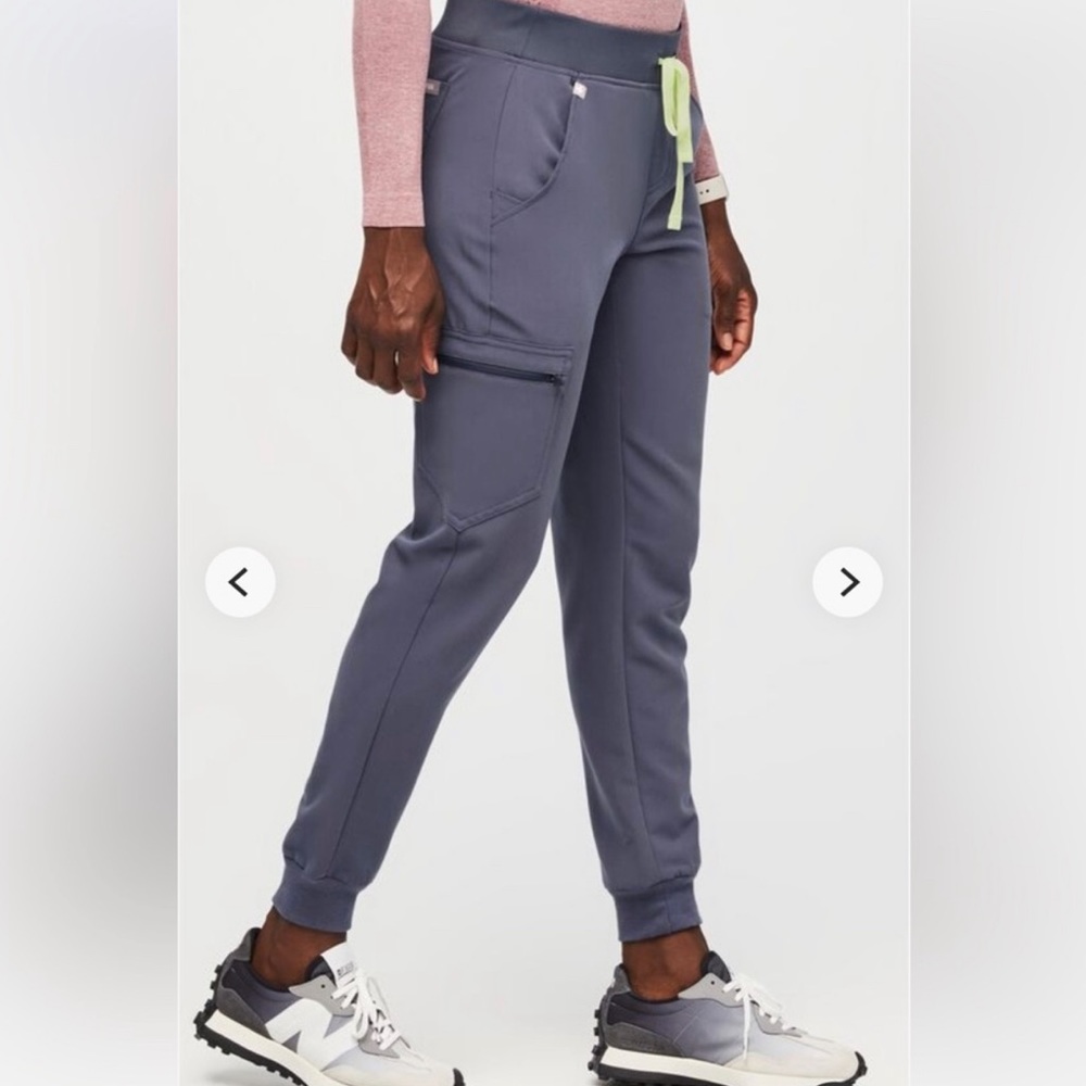 NWT XSP — Zamora joggers Figs Scrubs